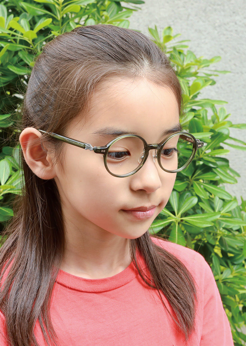 LOOK BOOK｜omodok [オモドック]｜おしゃれで可愛い-子供眼鏡ブランド