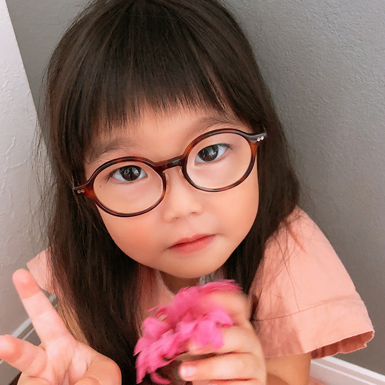 子供眼鏡(こどもめがね)専門ブランド omodok