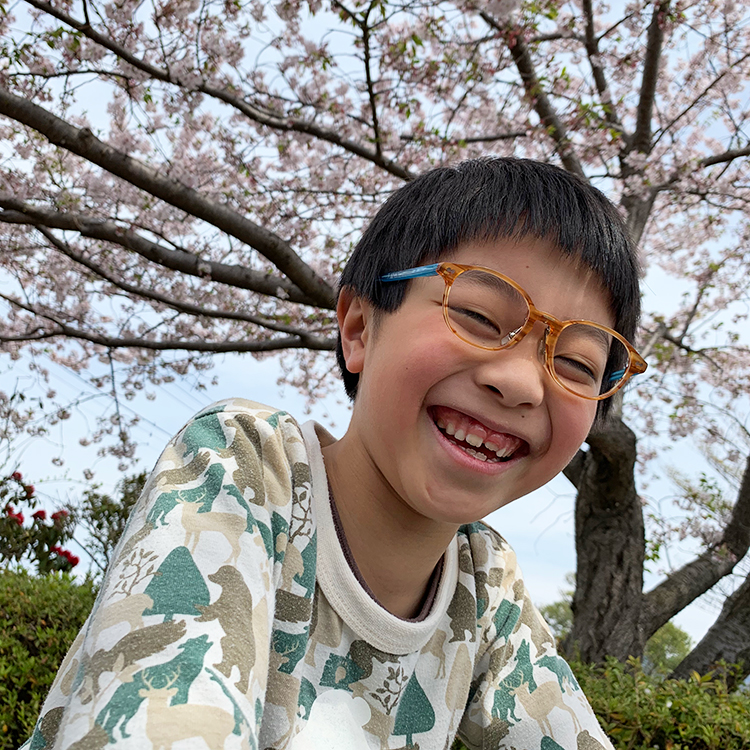 子供眼鏡(こどもめがね)専門ブランド omodok